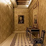 Antica Dimora De Michaelis 4* Roma