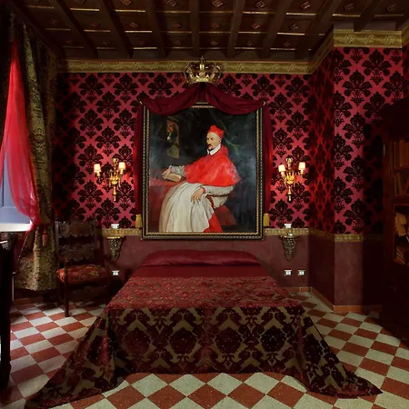 Antica Dimora De Michaelis Gasthuis 4*