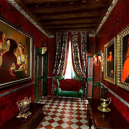 Antica Dimora De Michaelis Guest house Rome